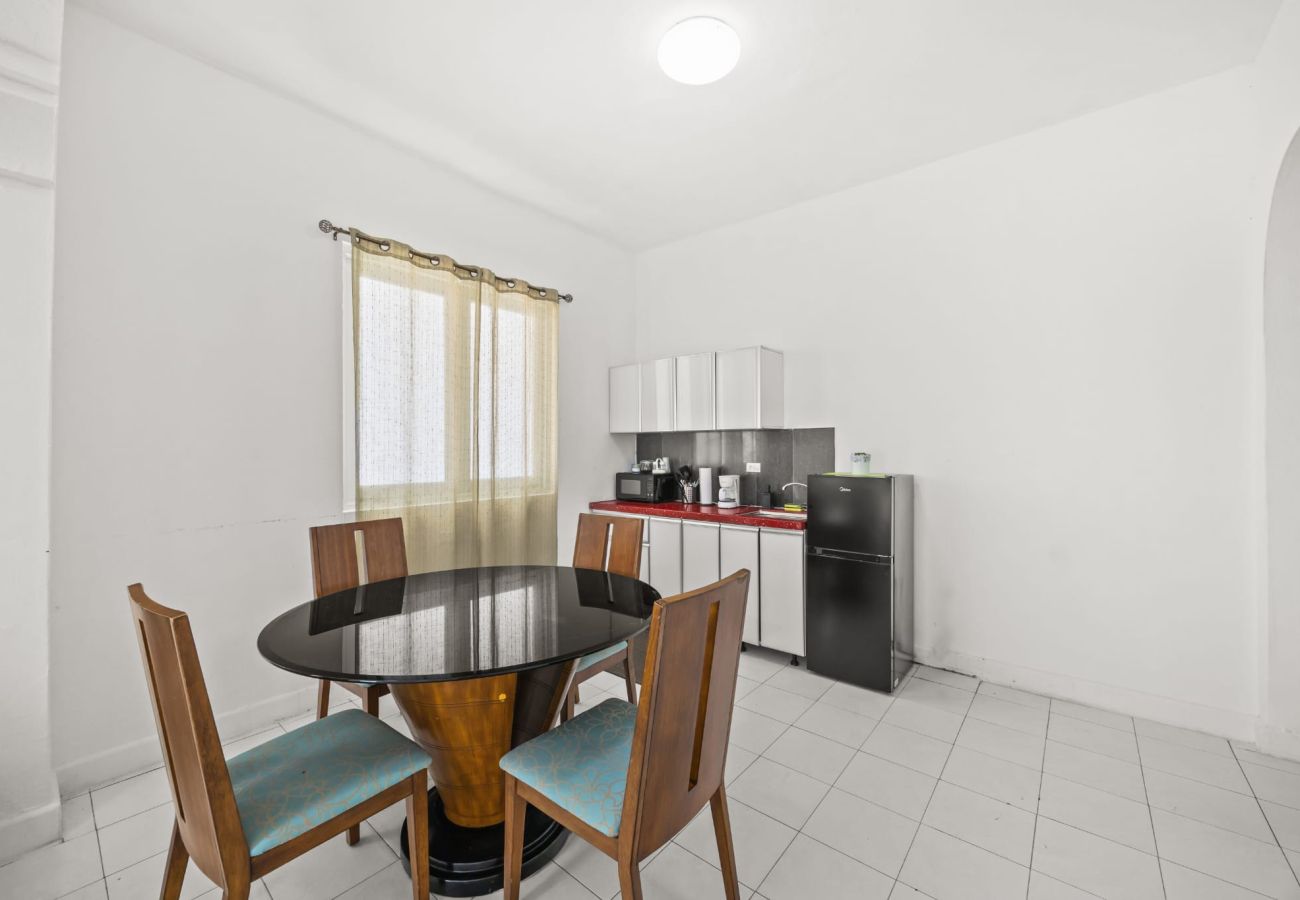 House in San Juan - Cozy Family Apartment at San Juan 