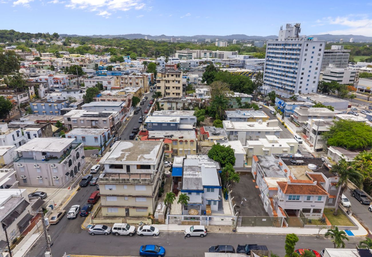 House in San Juan - Comfortable Group Stay | Sleeps 5 | Great Location