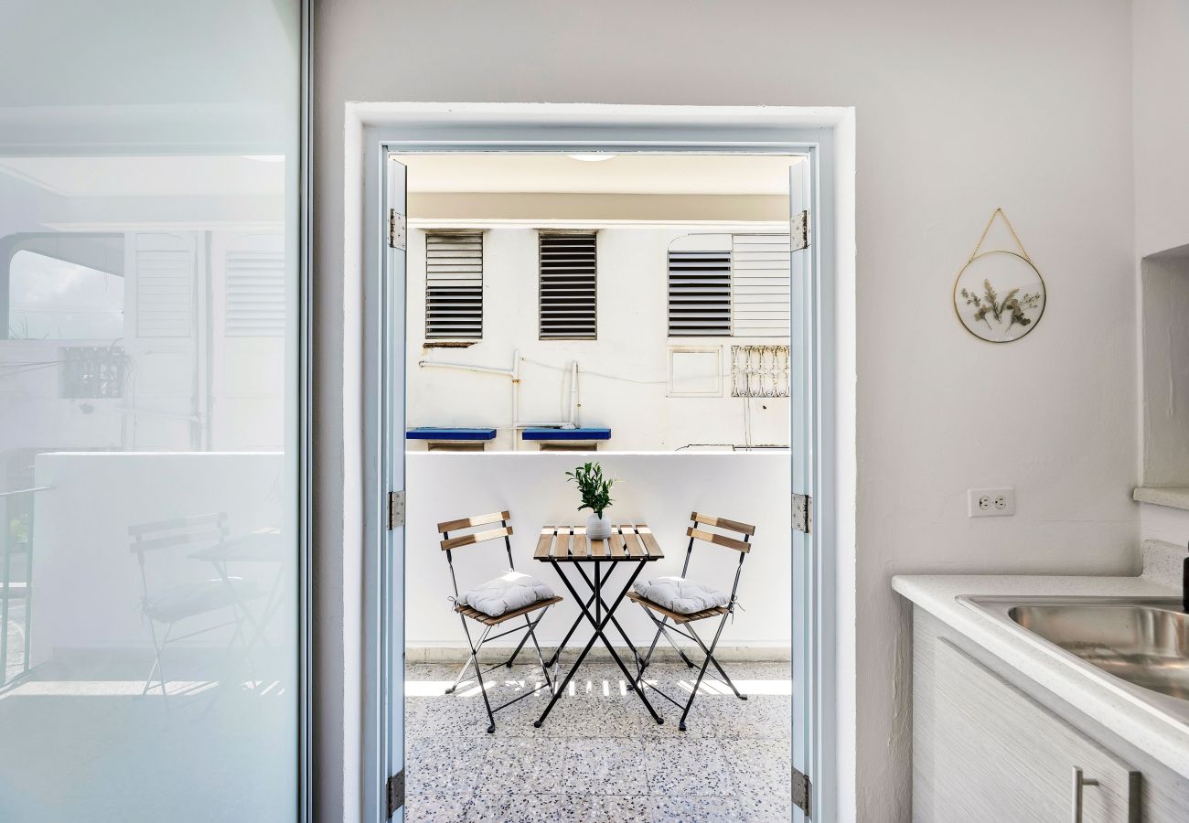 Apartment in San Juan - Cute Apartment for Families in San Juan