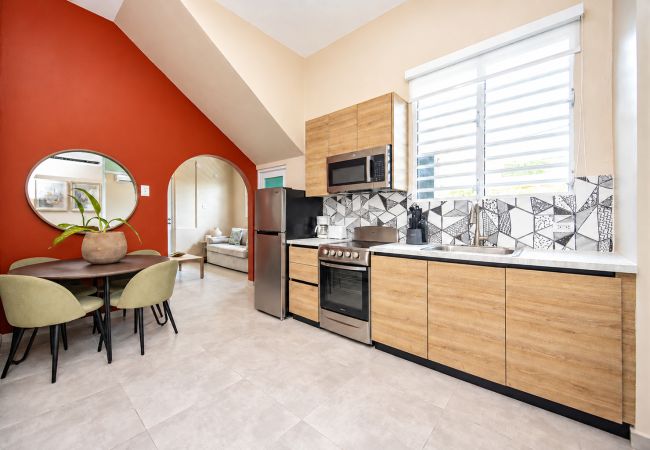 Apartment in San Juan - Cozy 2 Br Apartment Steps from La Cerra 