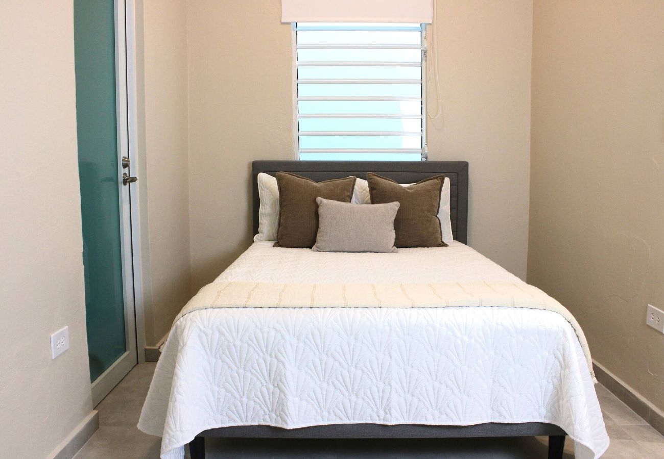 Apartment in San Juan - Cozy 2 Br Apartment Steps from La Cerra 