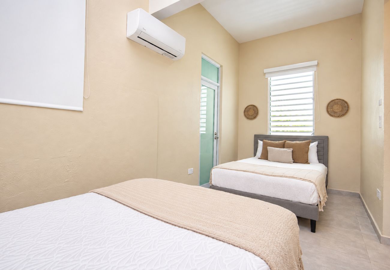 Apartment in San Juan - Cozy 2 Br Apartment Steps from La Cerra 