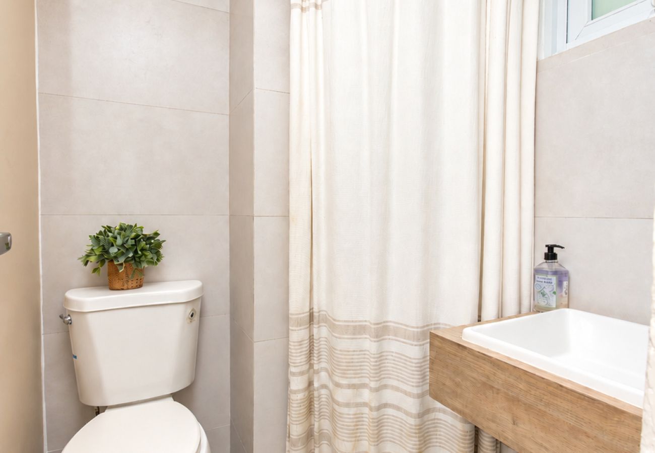 Apartment in San Juan - Cozy 2 Br Apartment Steps from La Cerra 