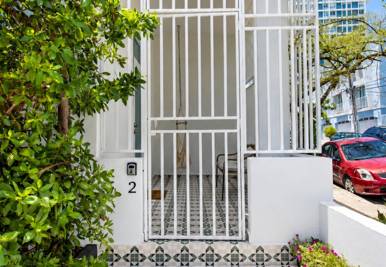 Apartment in San Juan - Cozy 2 Br Apartment Steps from La Cerra 