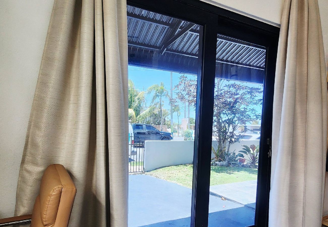 House in Camuy - Oceanfront Rustic Family Home Fully Equipped for 8