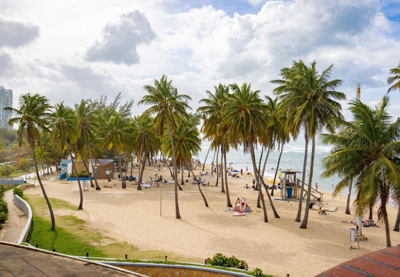 Apartment in San Juan - Cozy 2BR Stay Perfect for Families and Friends
