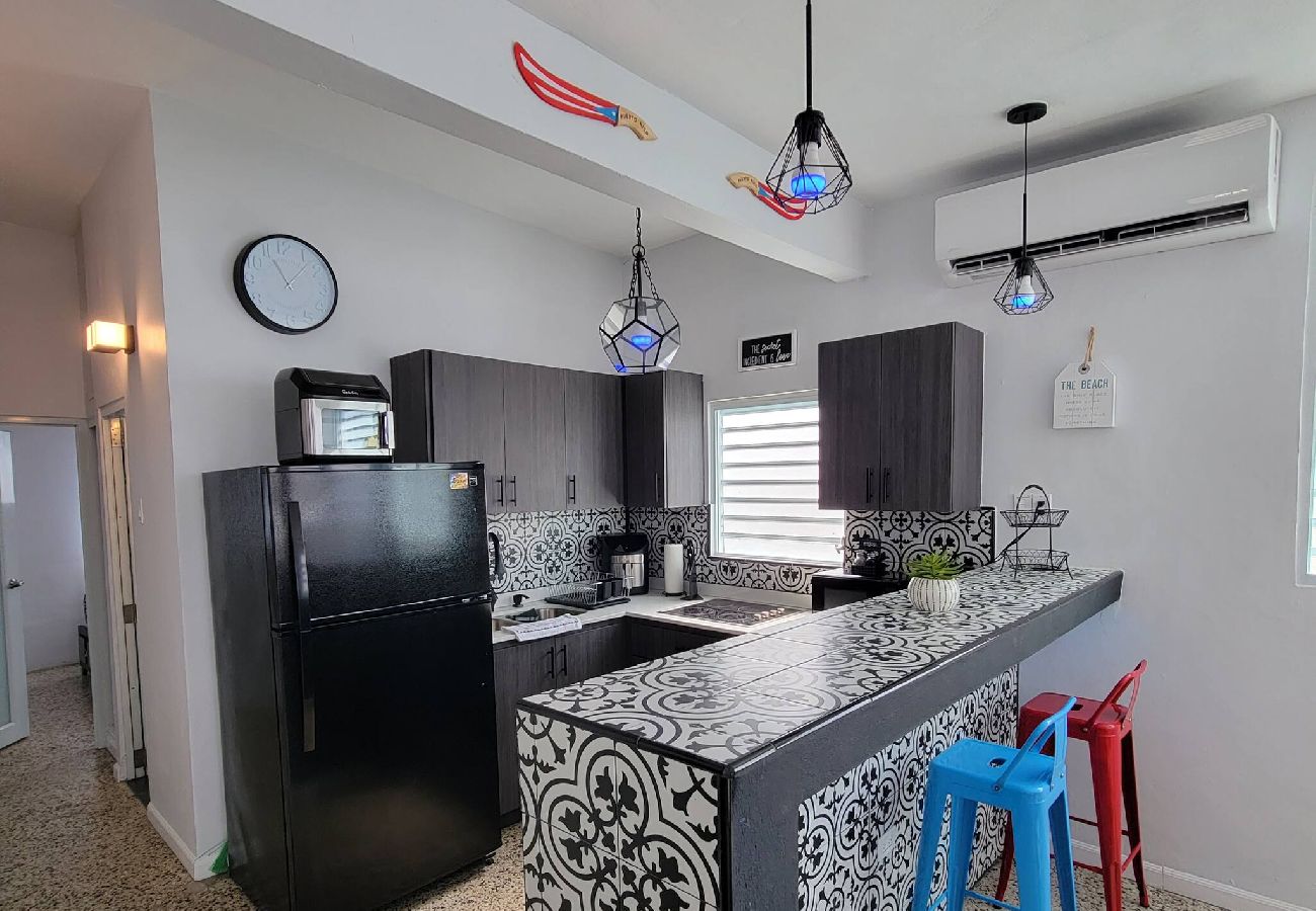 House in Carolina - Spacious Fam Retreat with Guest Home Near Beach 