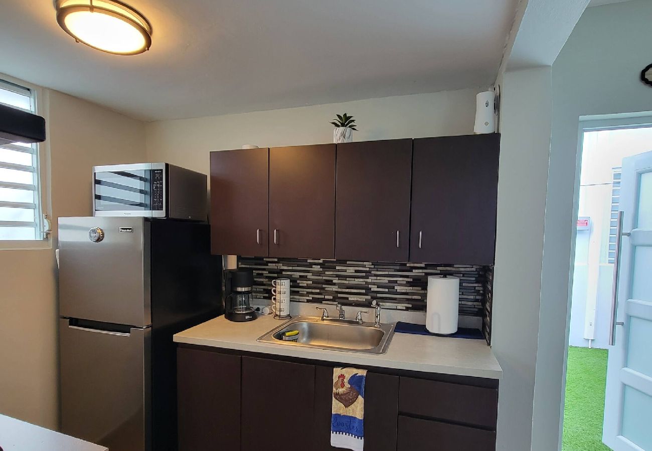 House in Carolina - Spacious Fam Retreat with Guest Home Near Beach 