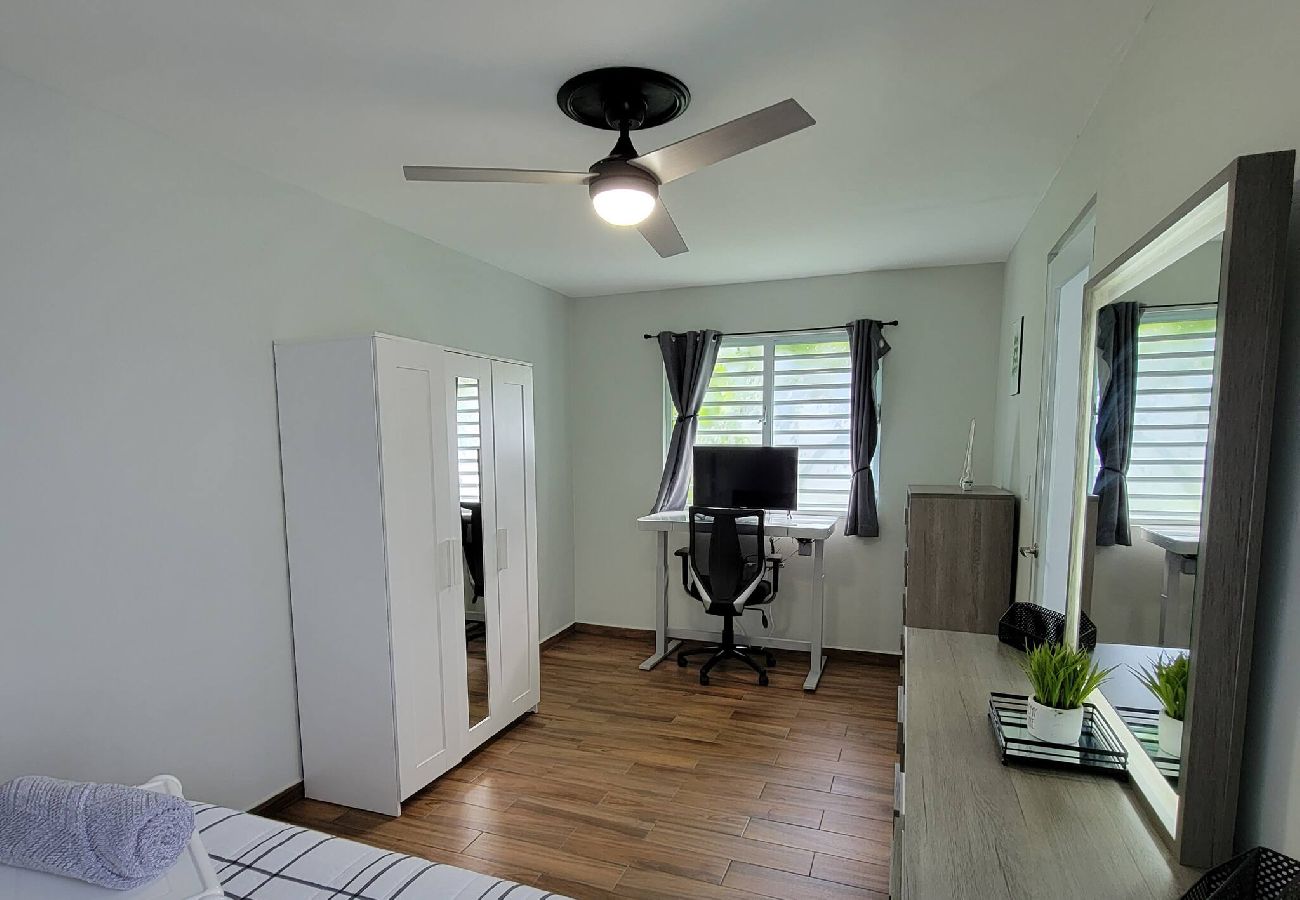 House in Carolina - Spacious Fam Retreat with Guest Home Near Beach 