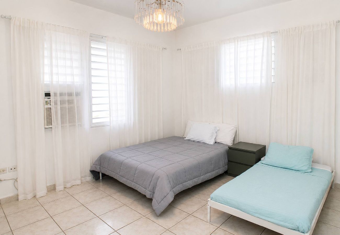 Apartment in San Juan - Spacious 1BR Apt Steps from Beach and Old San Juan 