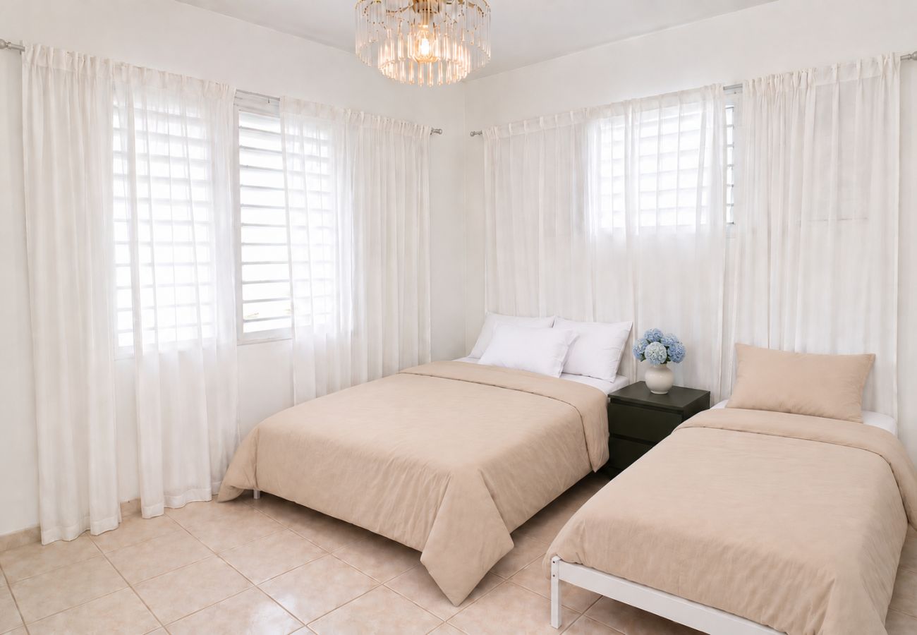 Apartment in San Juan - Spacious 1BR Apt Steps from Beach and Old San Juan 