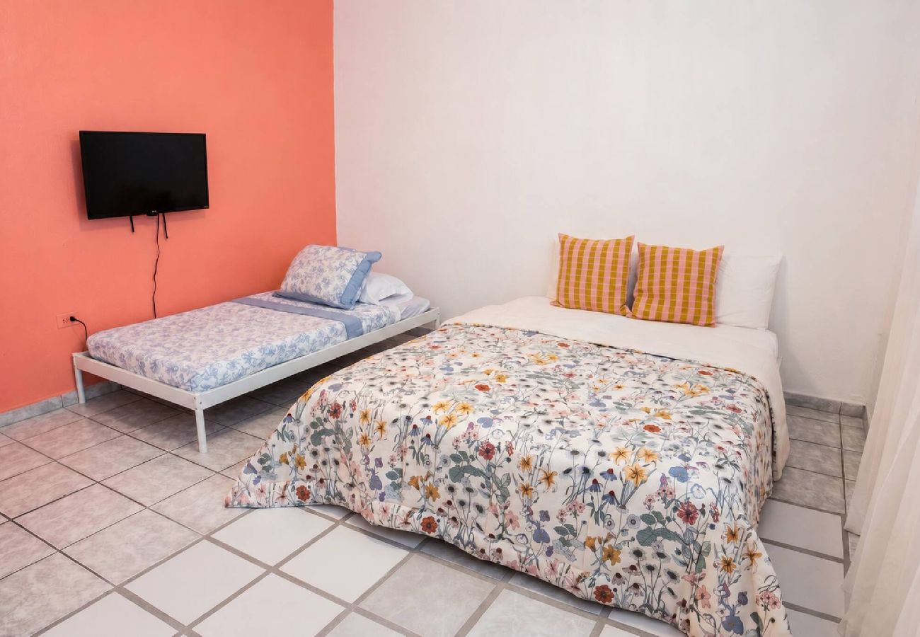 Apartment in San Juan - Cozy 1 Bedroom Walk to Beach and Old San Juan 