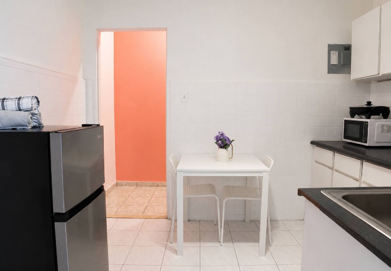 Apartment in San Juan - Cozy 1 Bedroom Walk to Beach and Old San Juan 