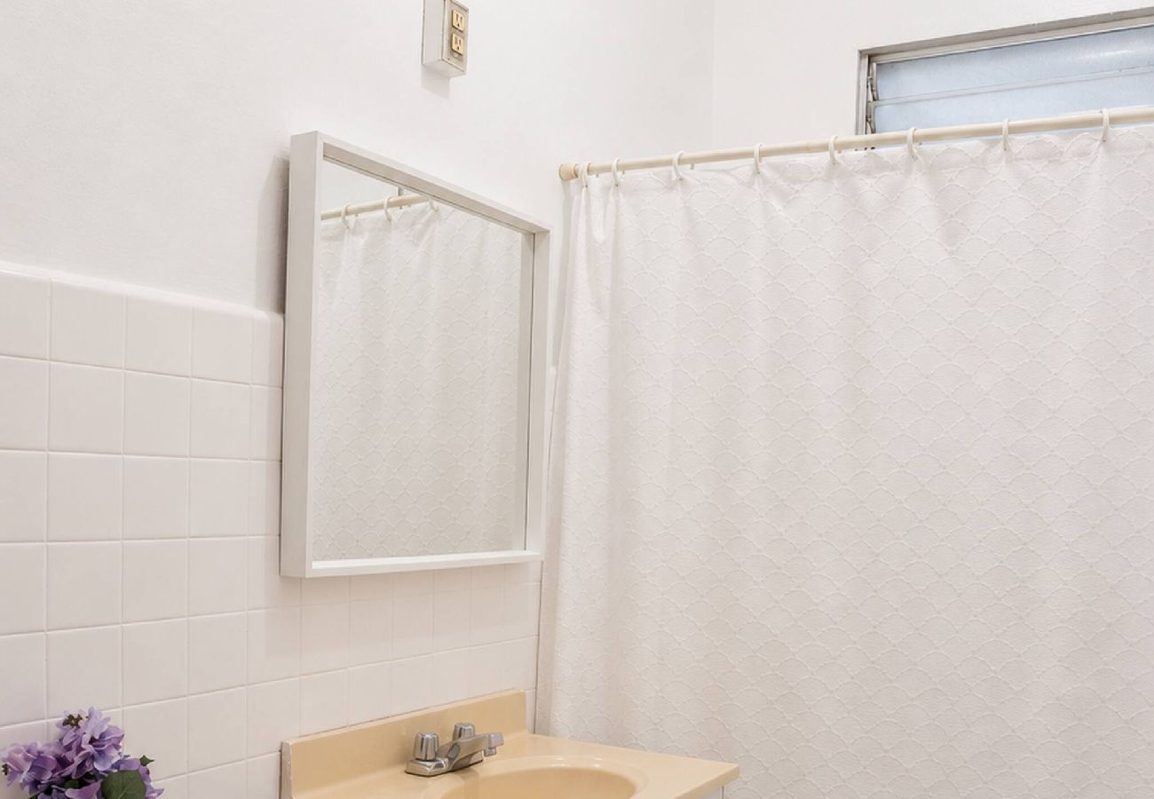Apartment in San Juan - Cozy 1 Bedroom Walk to Beach and Old San Juan 