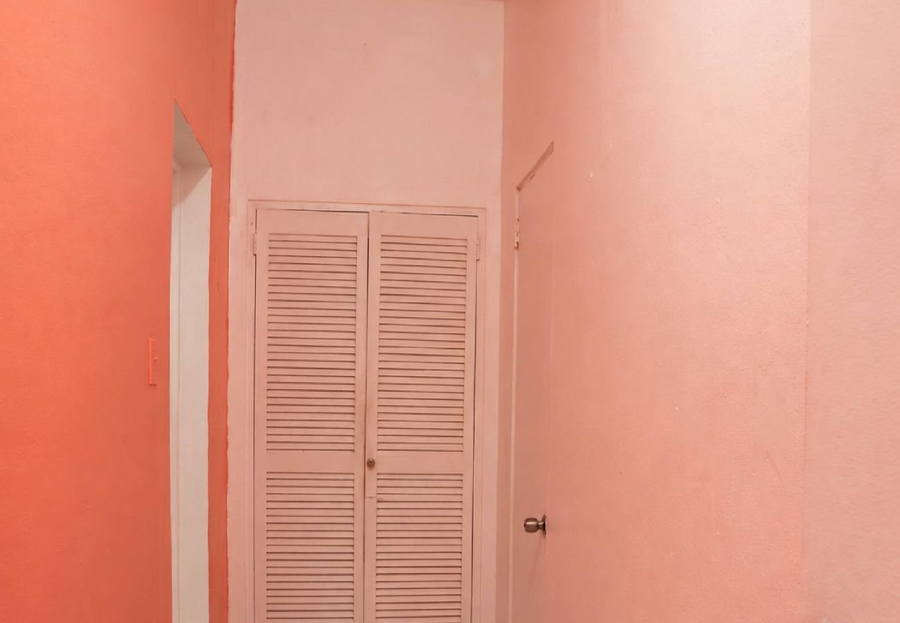 Apartment in San Juan - Cozy 1 Bedroom Walk to Beach and Old San Juan 