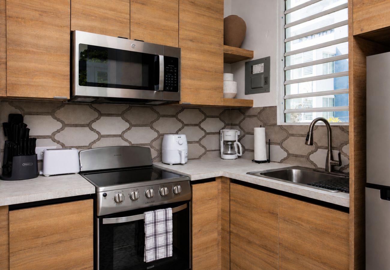 Apartment in San Juan - Cozy 2BR with a View Steps from La Cerra 