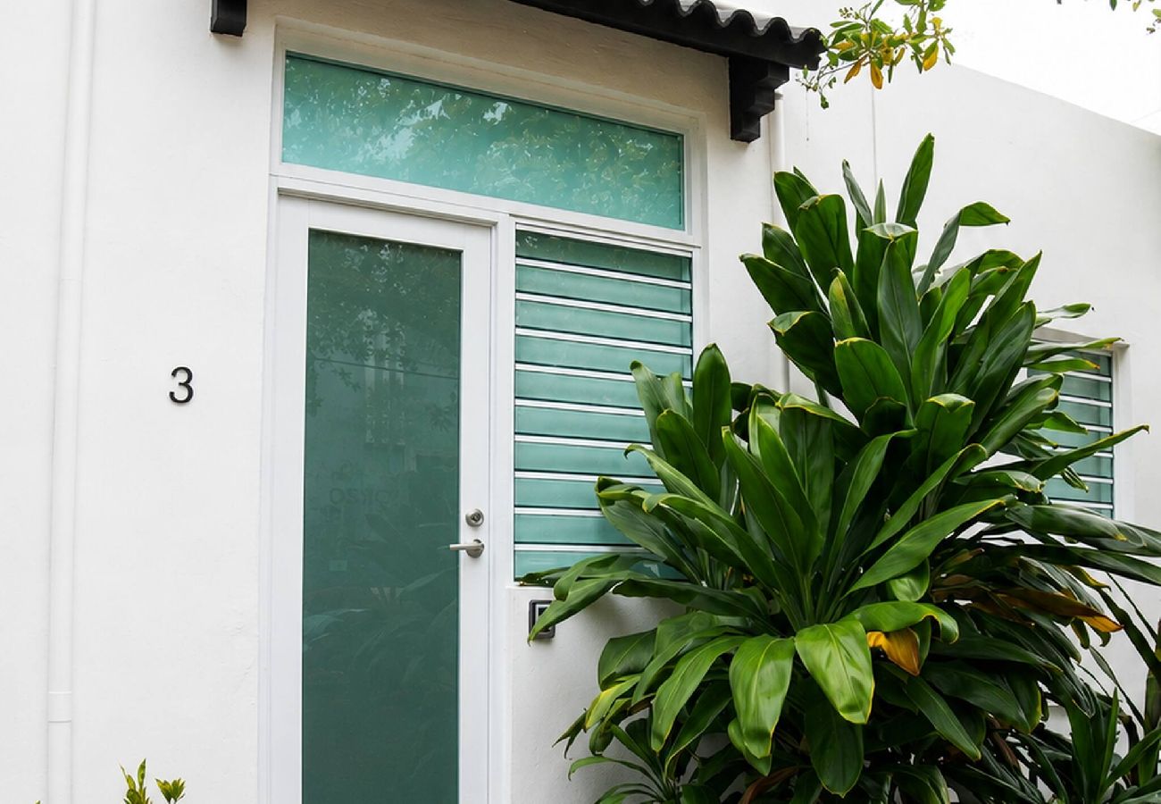 Apartment in San Juan - Cute 1BR Walking Distance from La Cerra 