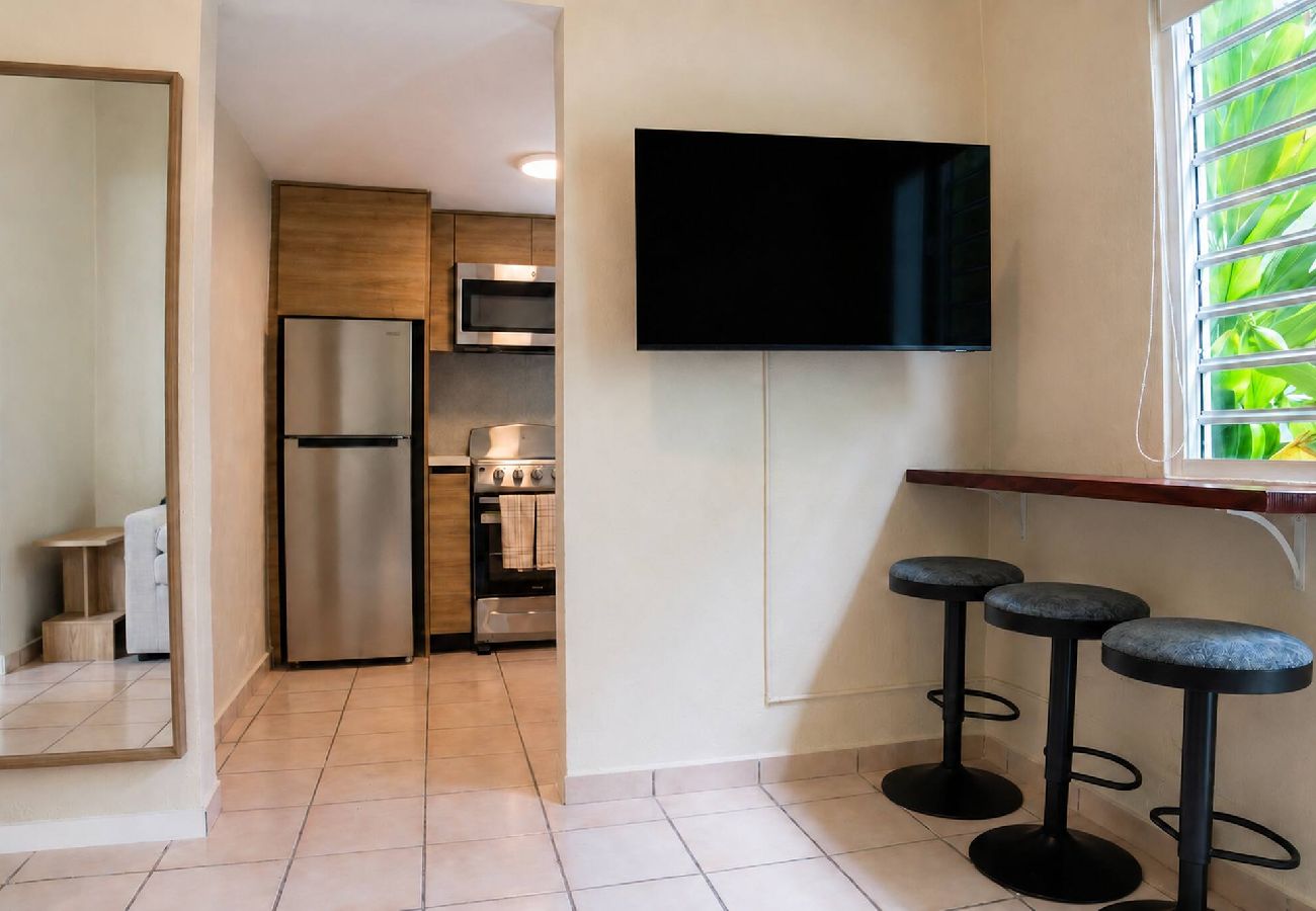Apartment in San Juan - Cute 1BR Walking Distance from La Cerra 