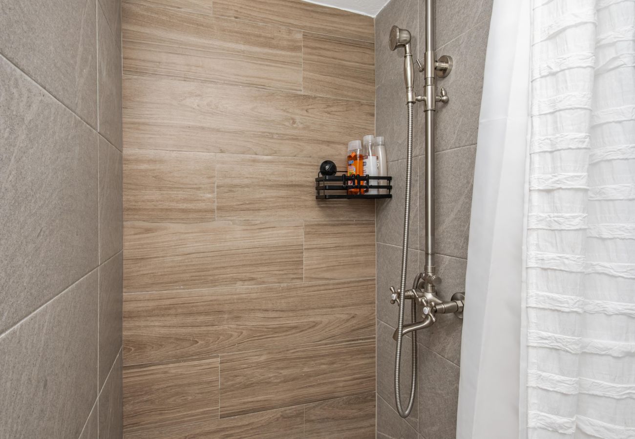 Apartment in San Juan - Cute 1BR Walking Distance from La Cerra 