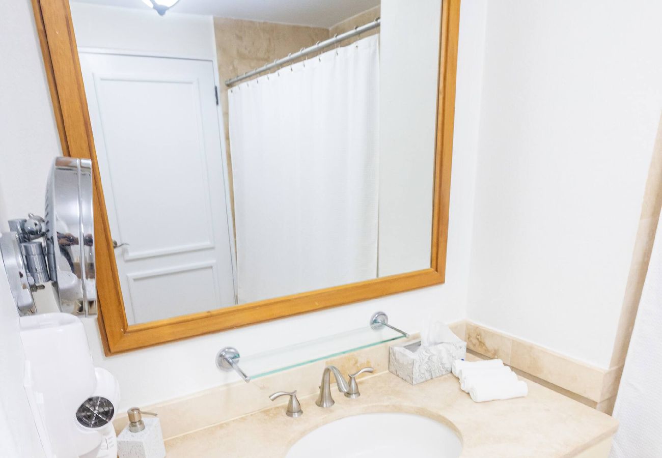 Condominium in Fajardo - *Azul Marino* Golf & Ocean View Luxury Condo 