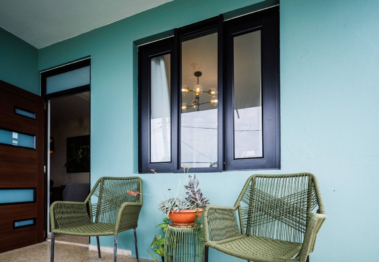 House in Camuy - LISC8E6 - Casa Rever #2 Rosa de Sarón