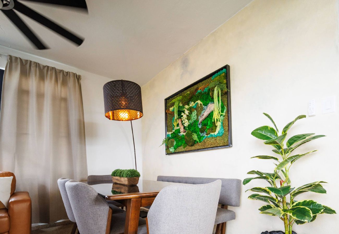 House in Camuy - LISC8E6 - Casa Rever #2 Rosa de Sarón