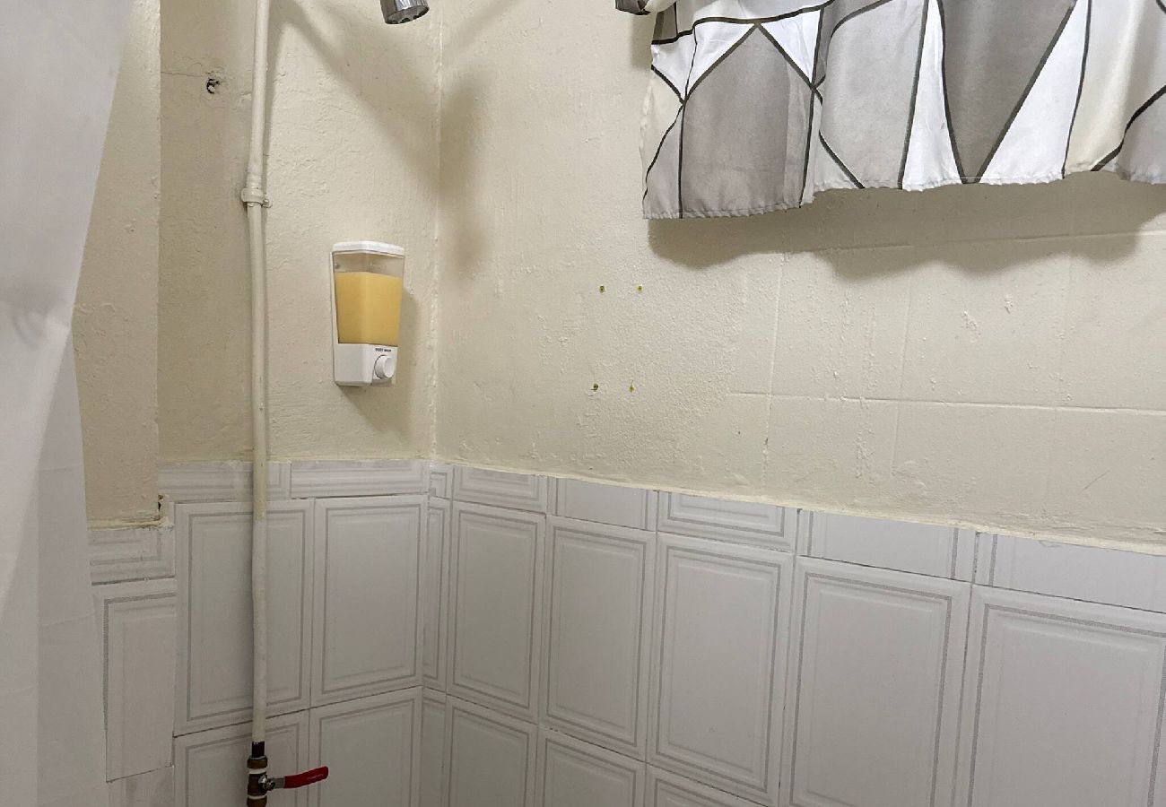 Apartment in  - Boricua 2 | Eco Estudio con A/C y WiFi 