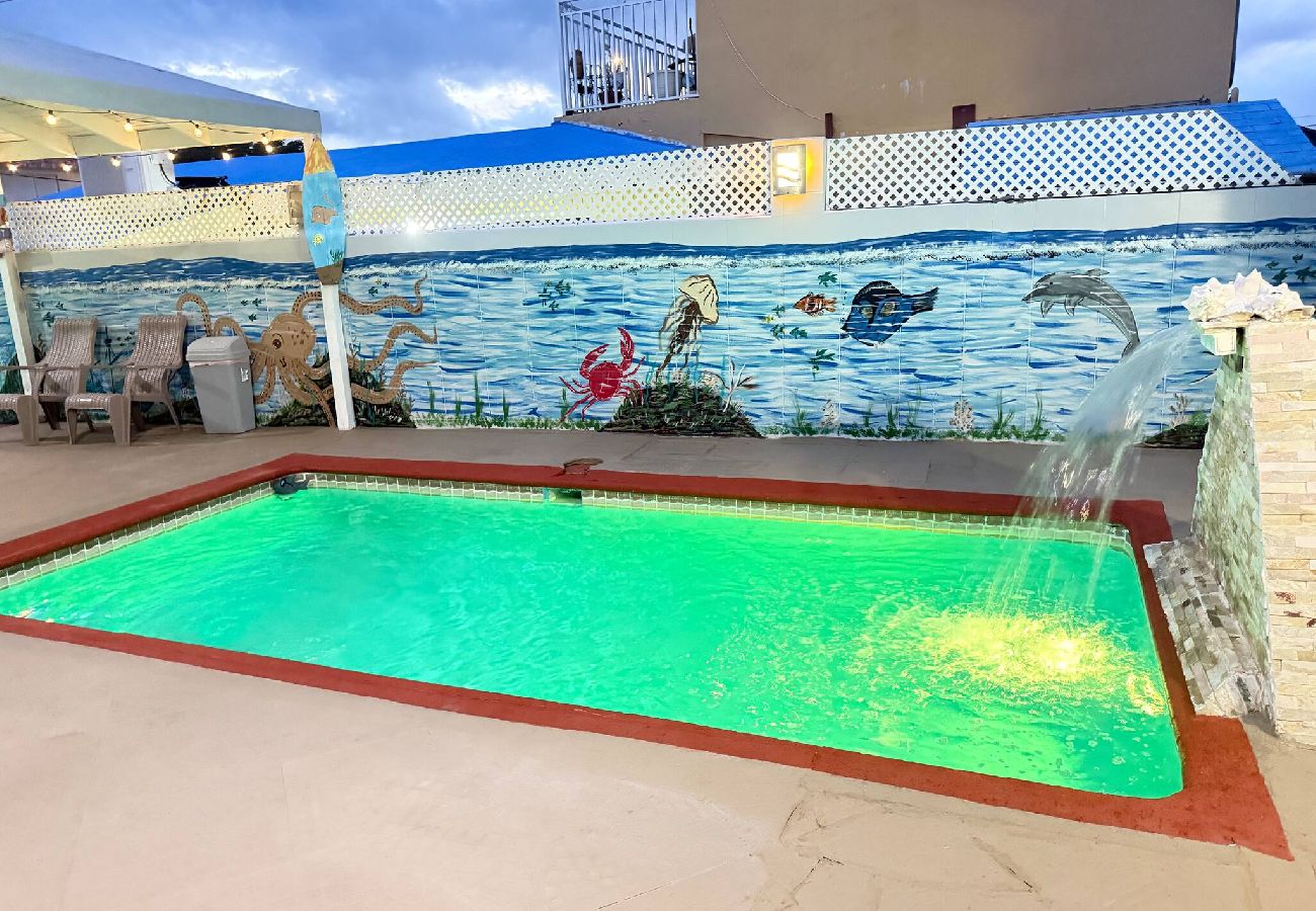 Apartment in  - Camina a la Playa | Piscinas | Billar | Apto. D 