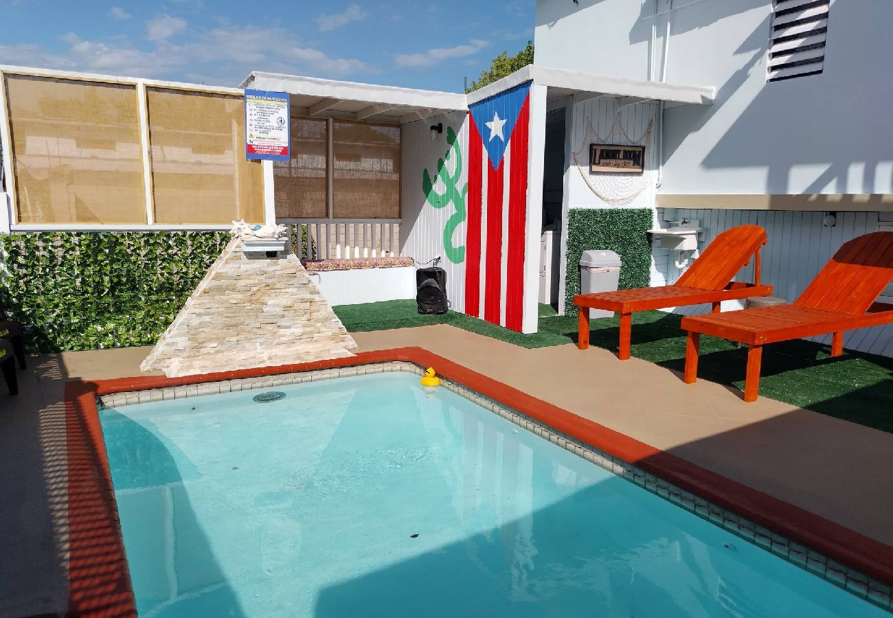 Apartment in  - Camina a la Playa | Piscinas | Billar | Apto. D 