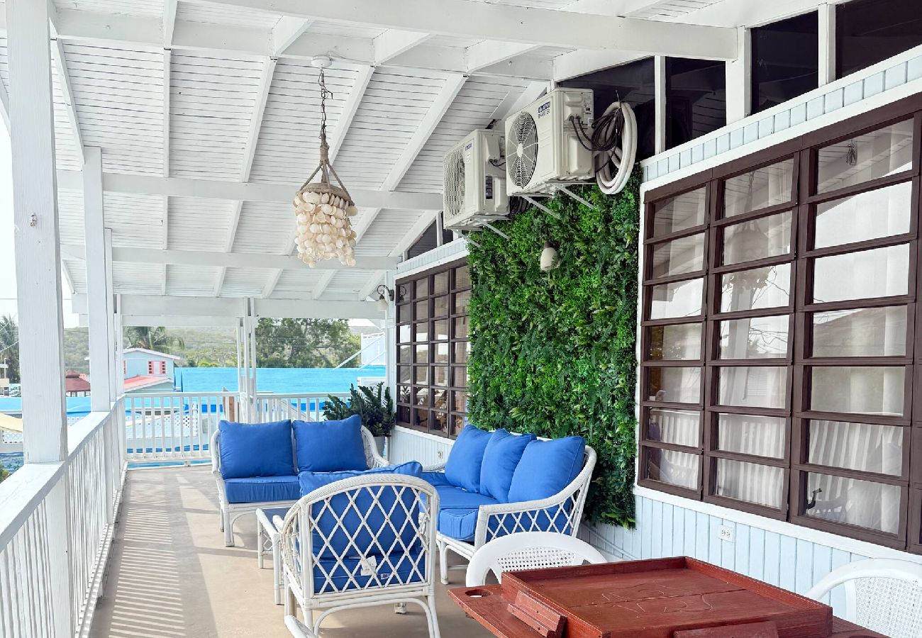 Apartment in  - Camina a la Playa | Piscinas | Billar | Apto. D 
