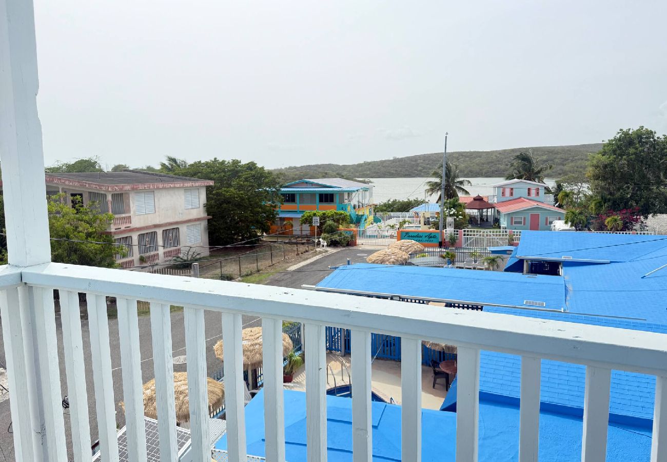 Apartment in  - Camina a la Playa | Piscinas | Billar | Apto. D 