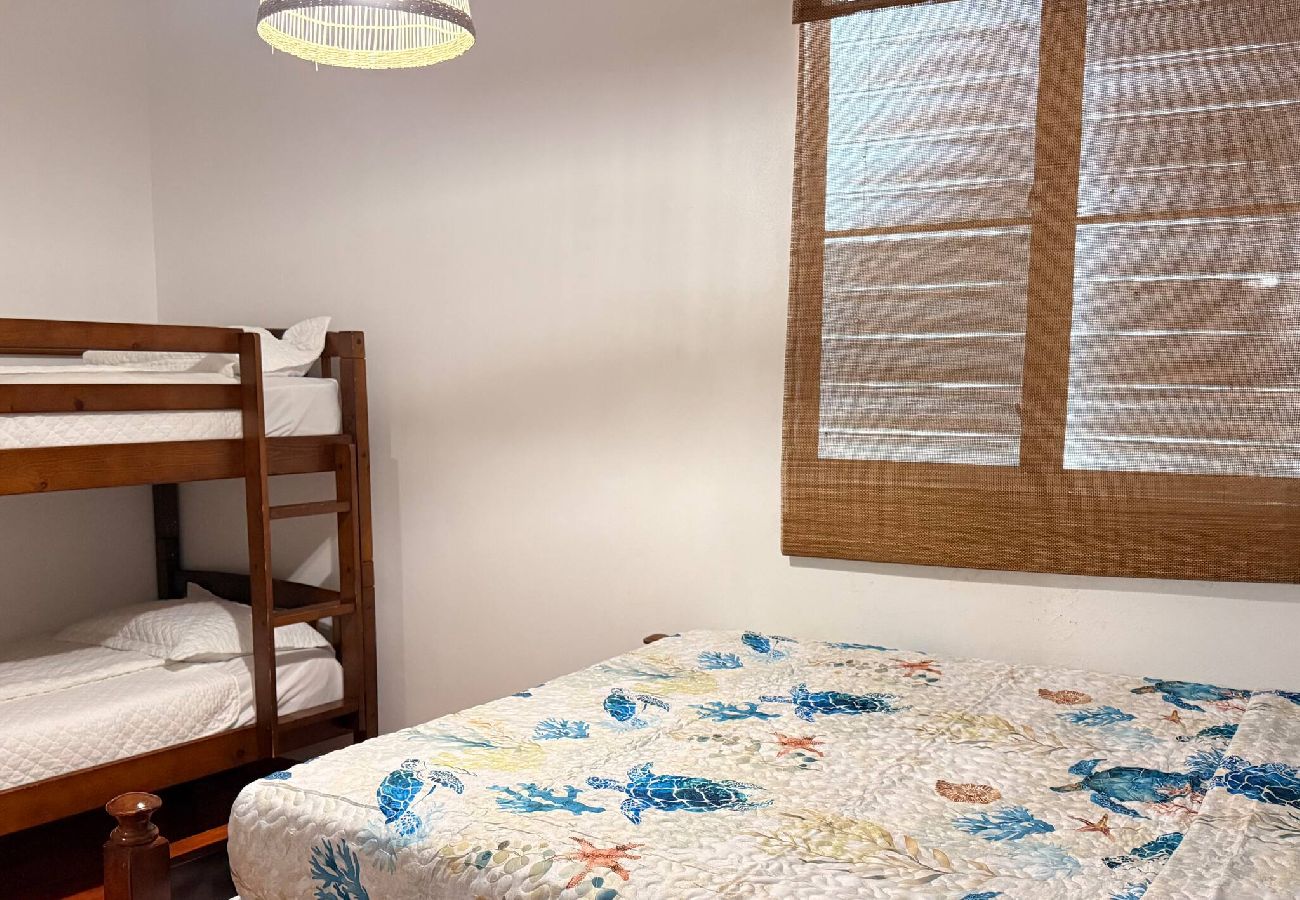 Apartment in  - Camina a la Playa | Piscinas | Billar | Apto. D 