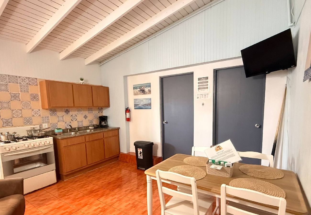 Apartment in  - Camina a la Playa | Piscinas | Billar | Apto. D 