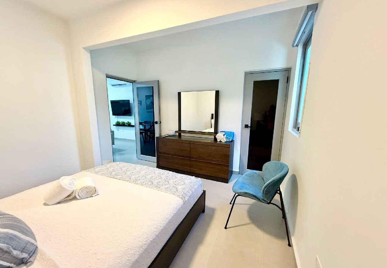 Apartment in San Juan - Brisamare Apt 5 | 2BR | Pool, BBQ, Generator 