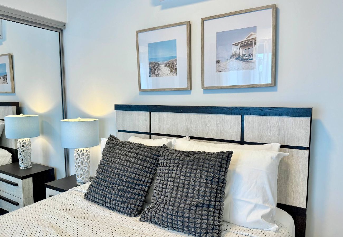 Apartment in San Juan - Brisamare Apt 4 | 1BR | Pool, BBQ, Generator 