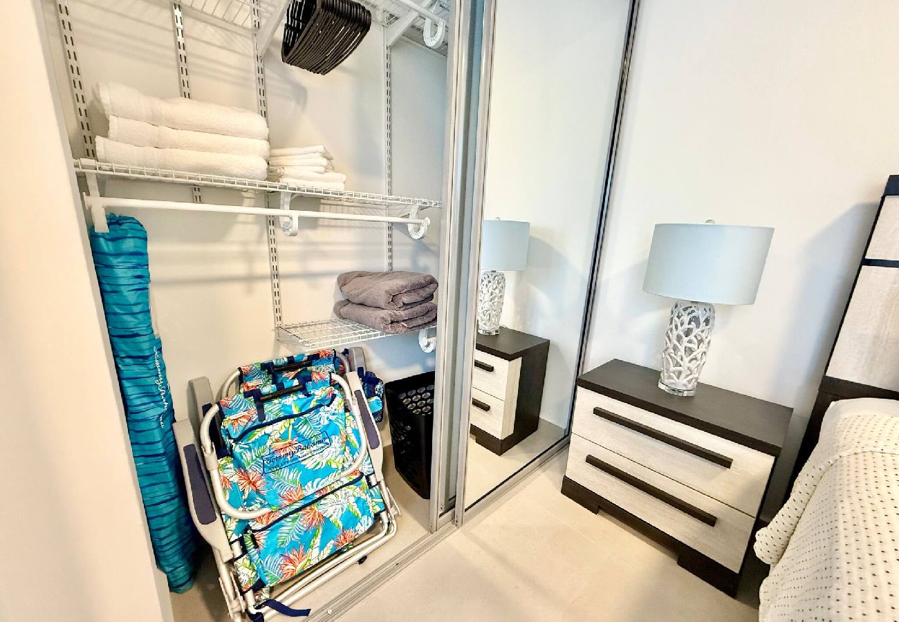 Apartment in San Juan - Brisamare Apt 4 | 1BR | Pool, BBQ, Generator 