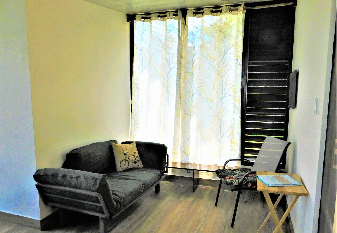 Farm stay in Naranjito - Farm Suite Bienteveo 