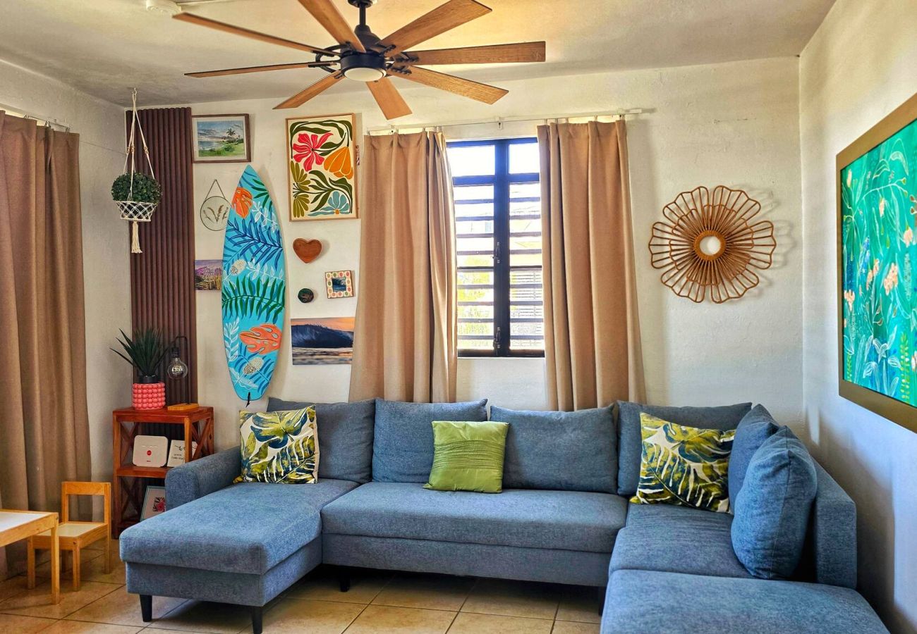House in Camuy - 6BR Beachfront Compound w/ Generator & Games 