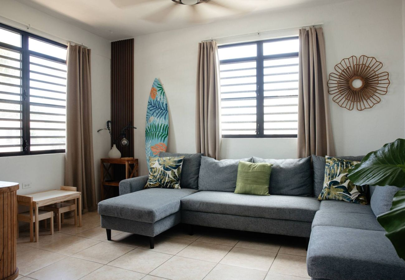 House in Camuy - 6BR Beachfront Compound w/ Generator & Games 