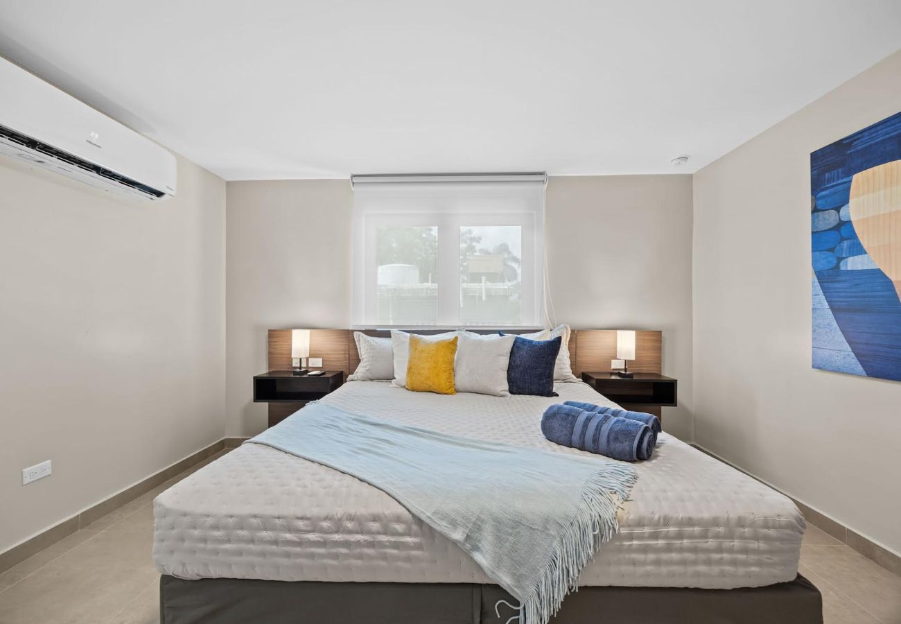 Rent by room in Carolina - Isla Verde Ocean Breeze | Luxury Beach Suites 2C