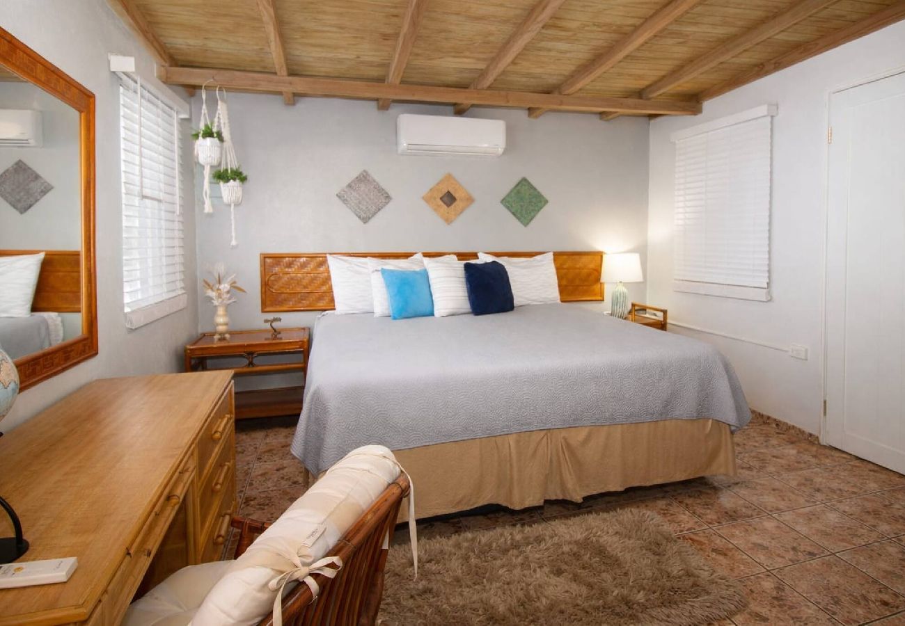 House in Rincon - Casa Isabel en Calvache Rincon PR for 6 people. 