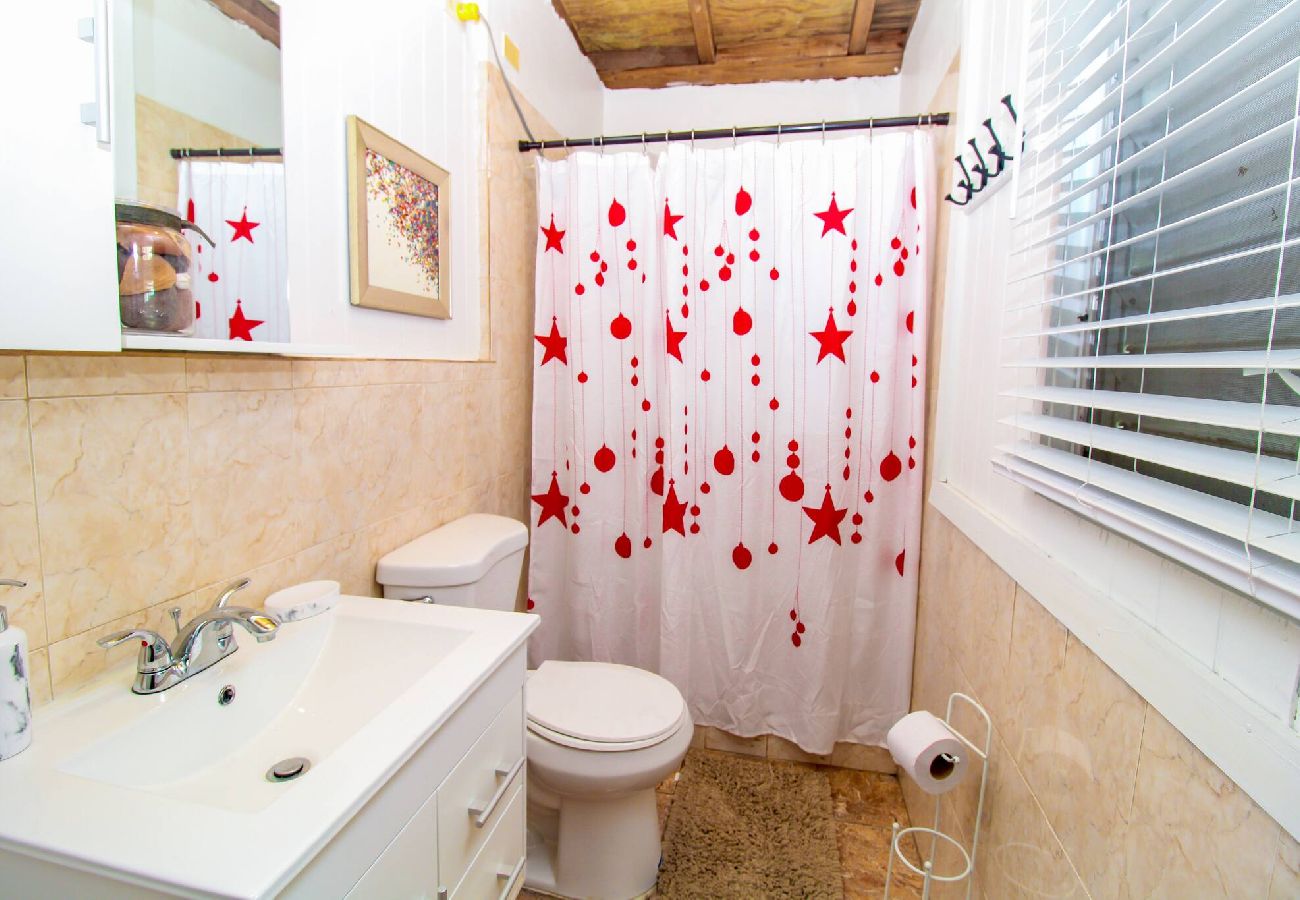 House in Rincon - Casa Isabel en Calvache Rincon PR for 6 people. 