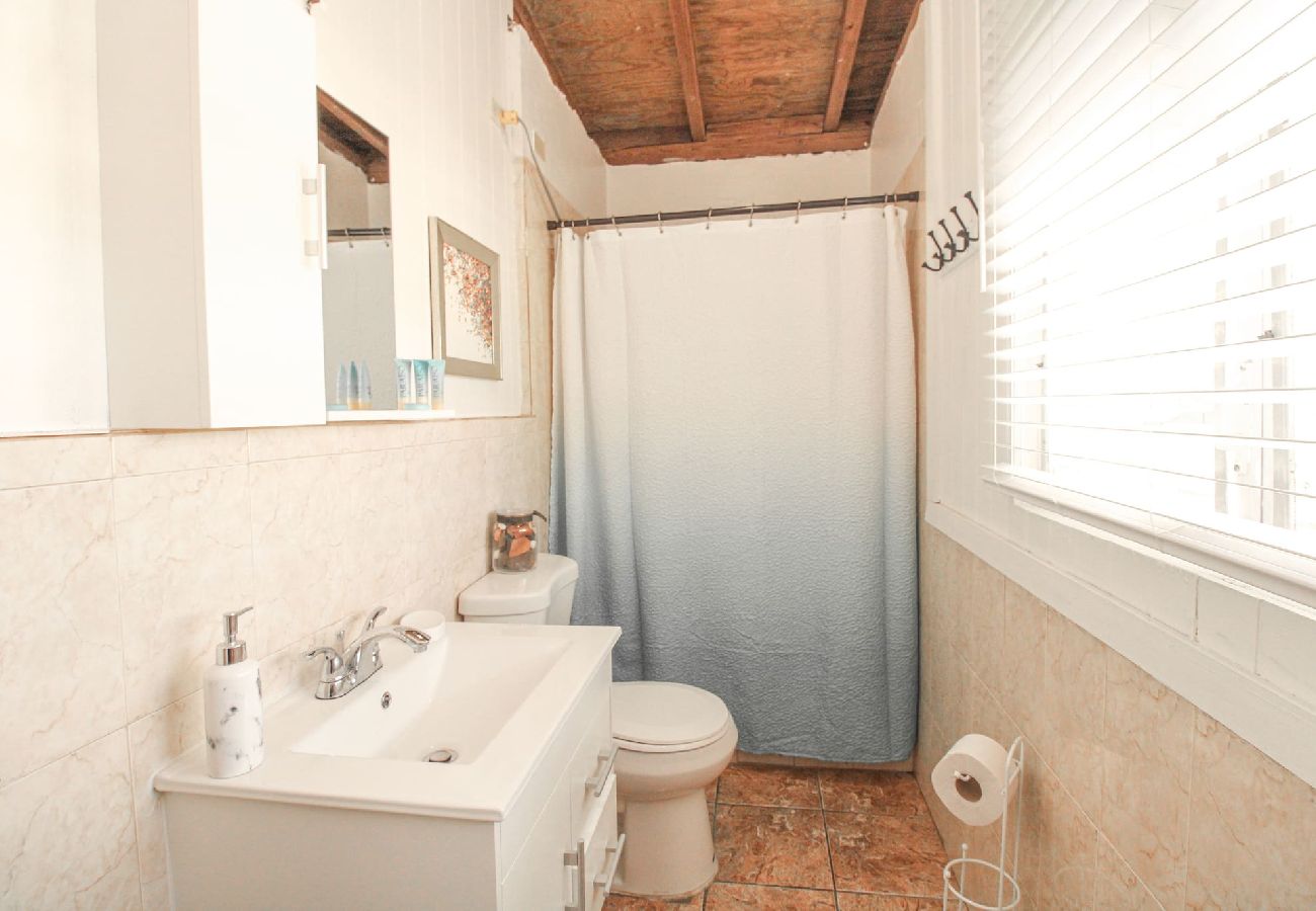House in Rincon - Casa Isabel en Calvache Rincon PR for 6 people. 