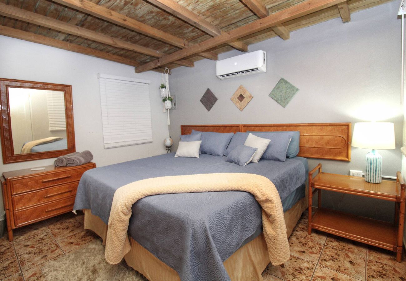 House in Rincon - Casa Isabel en Calvache Rincon PR for 6 people. 