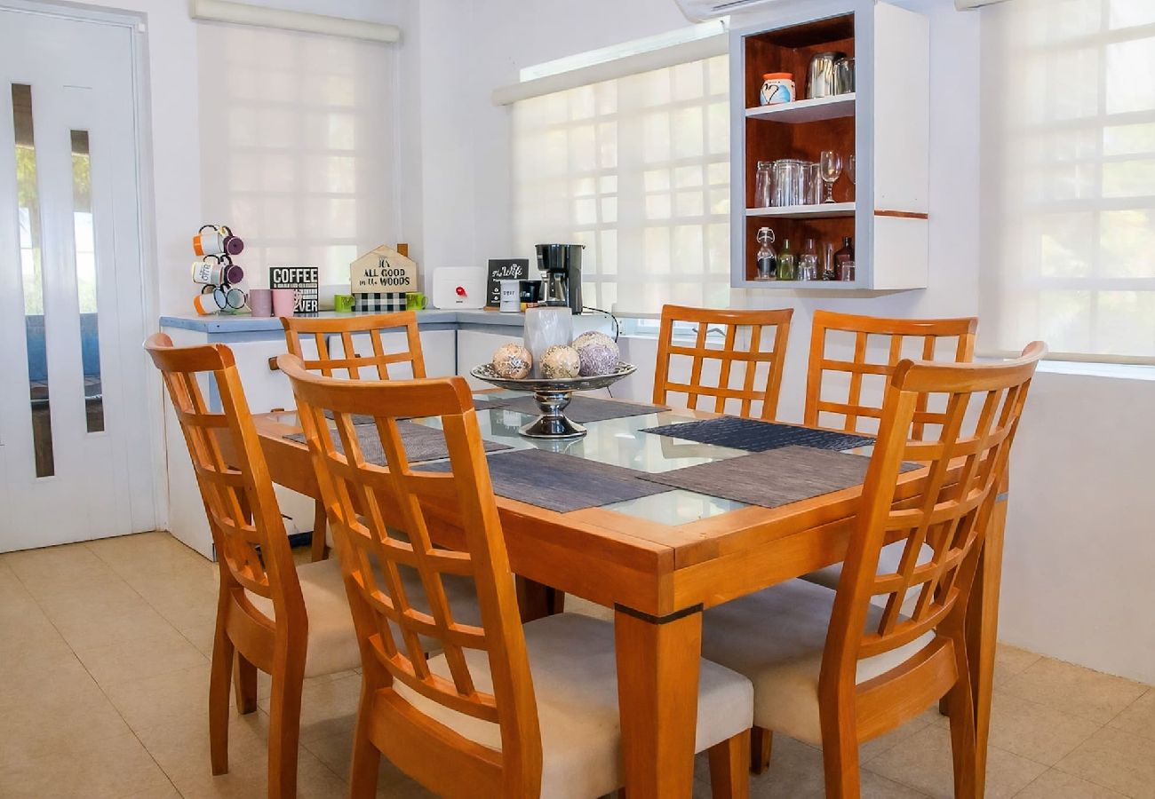 House in Rincon - Casa Isabel en Calvache Rincon PR for 6 people. 