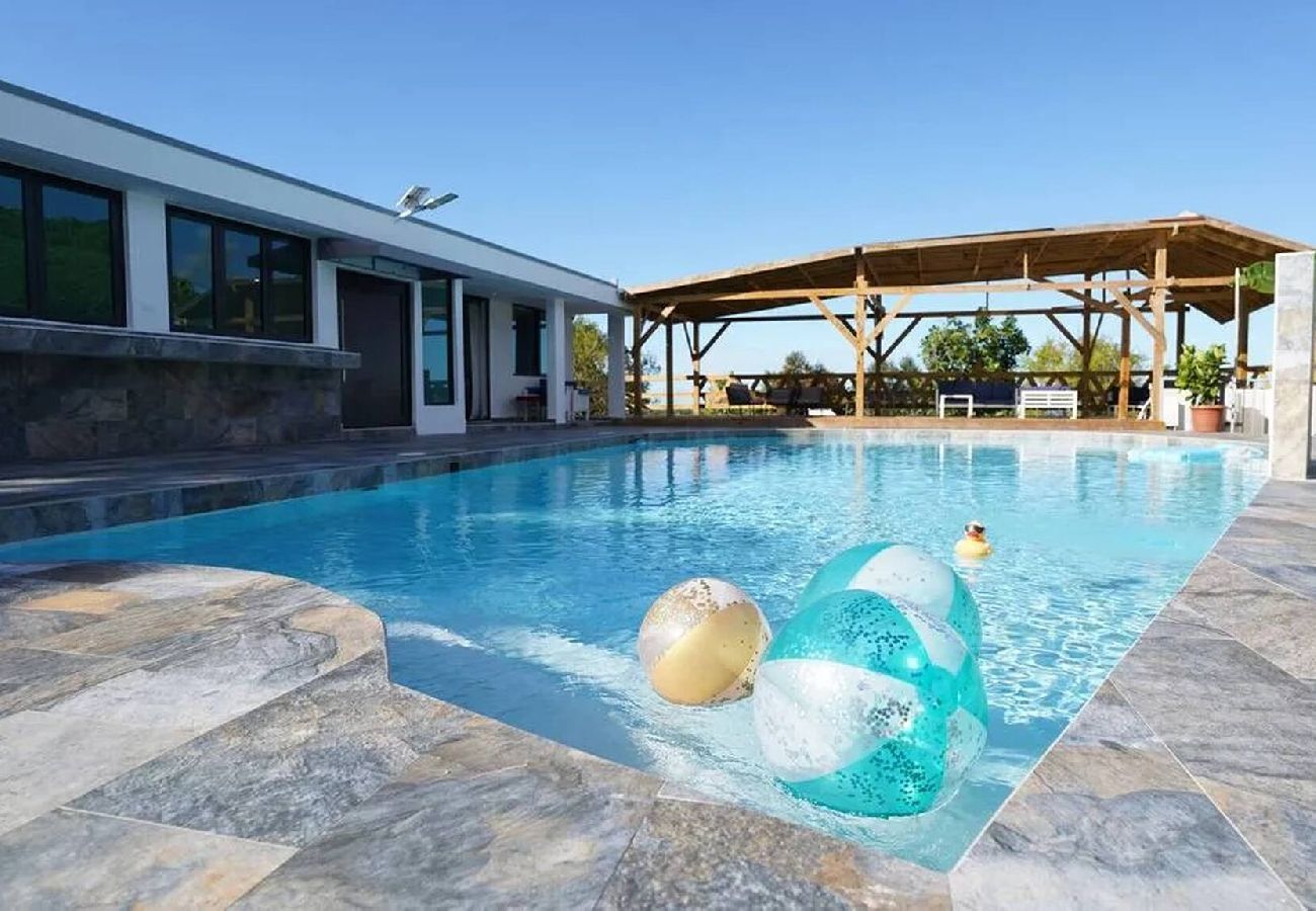 House in Río Grande - Villa Familiar - Bella Vista - Rio Grande 