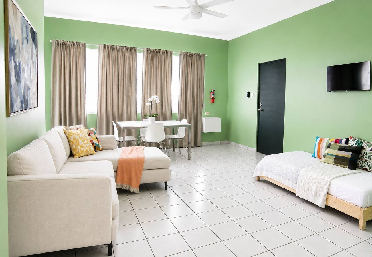 Apartment in San Juan - 1BR with Balcony Steps from Escambron Beach 
