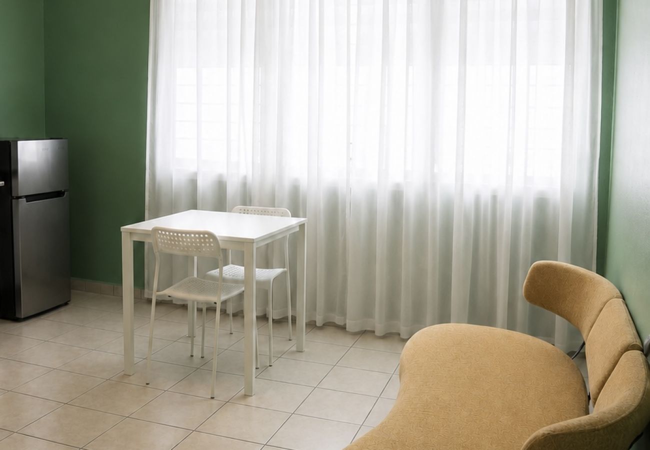 Apartment in San Juan - Charming 1 BR Walking Distance to Escambron Beach 