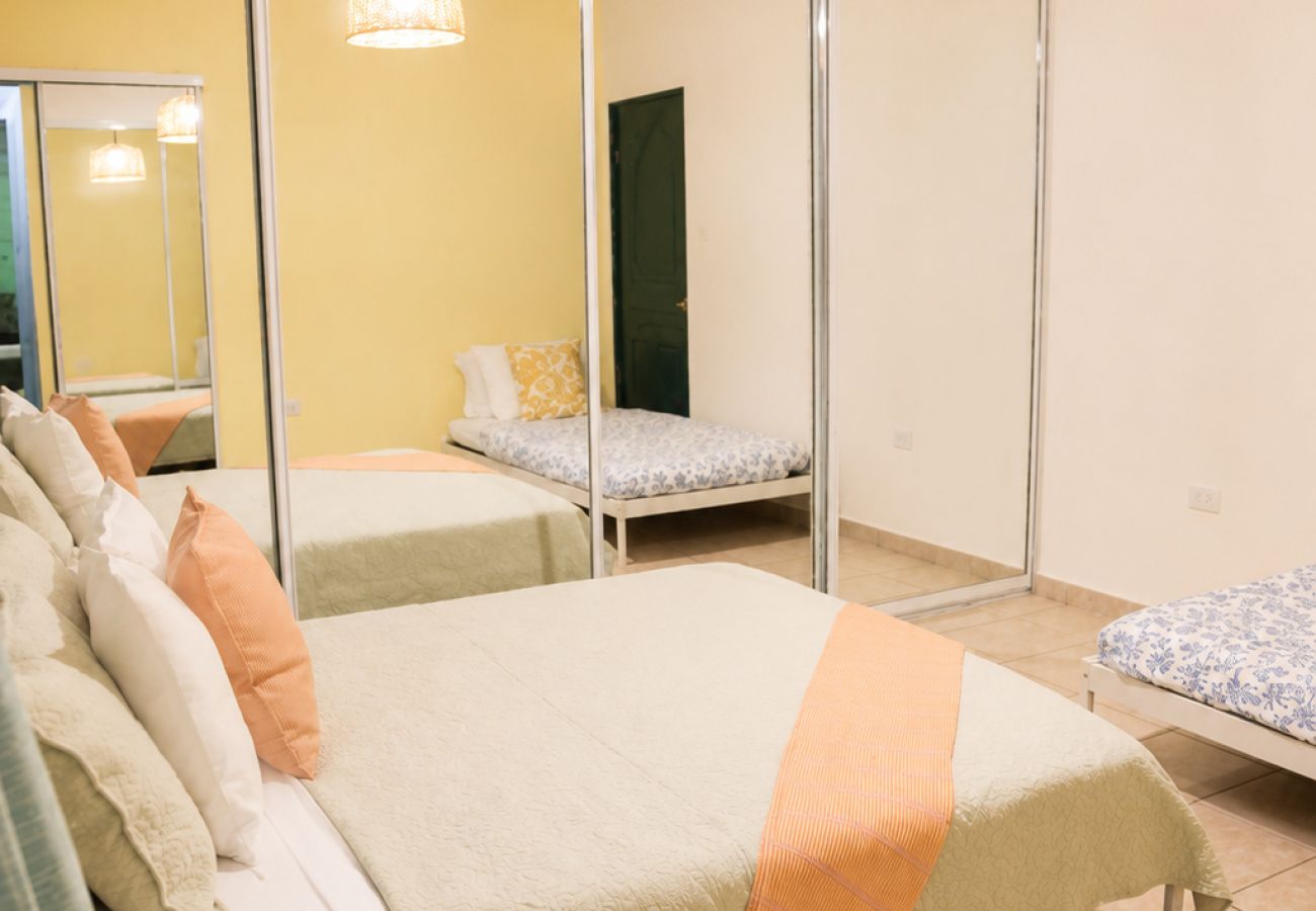 Apartment in San Juan - Charming 1 BR Walking Distance to Escambron Beach 