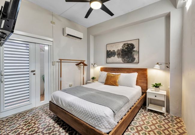 Apartment in San Juan - San Cristóbal View | 2BR in Old San Juan